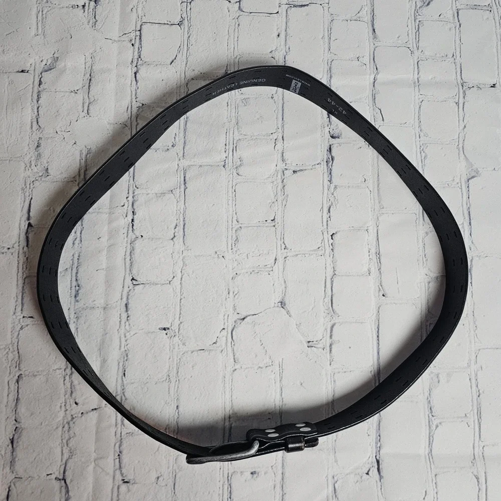 Levis Mens Black Genuine Leather Perforated Belt XL 42-44